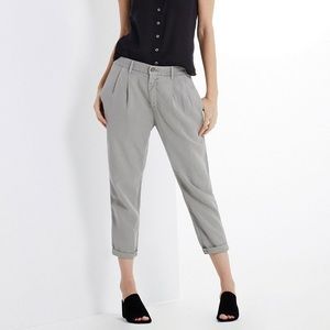 AG Jeans The Evan front pleated relaxed trouser size 27